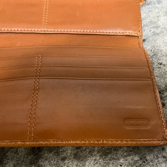 Coach Jacquard Signature Buckle Wallet and Wristlet - Picture 5 of 6